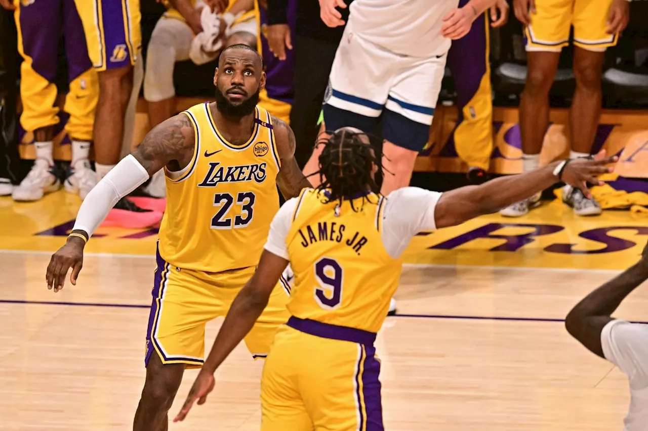 NBA: première pour LeBron et Bronny James, la saison est lancée