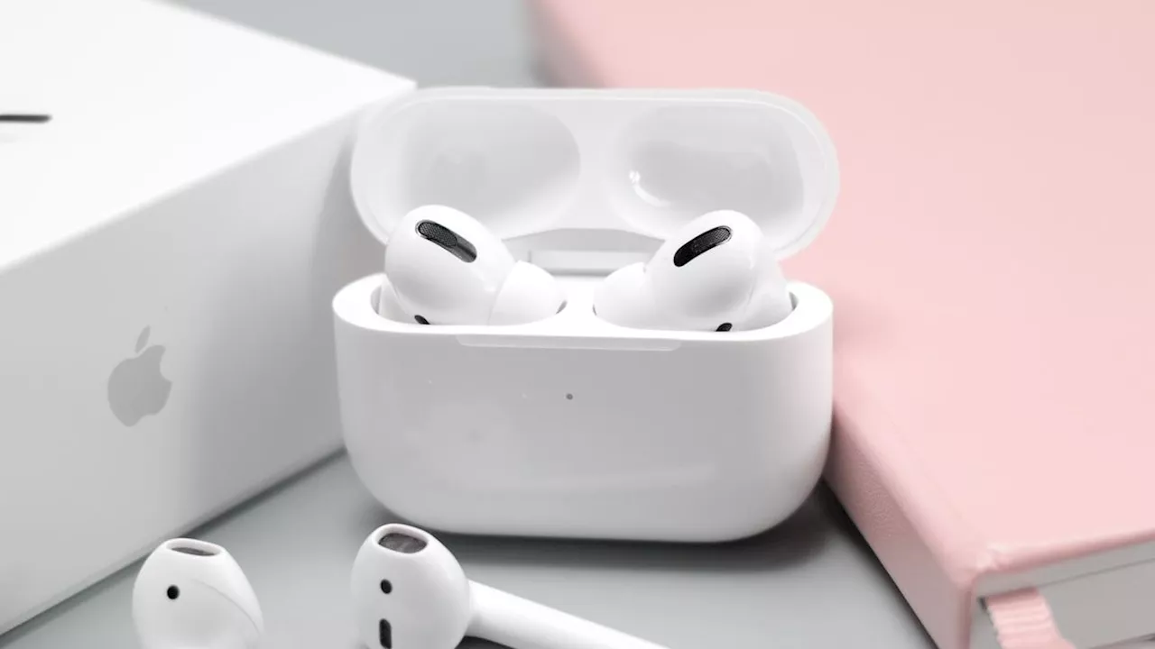 Kepolisian Irlandia Sita Produk Apple Palsu Senilai Rp 2,6 Miliar dari AirPods hingga Aksesoris iPhone