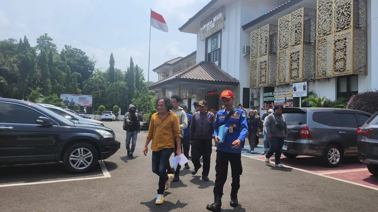 Petugas Damkar Depok Penuhi Panggilan Kejari soal Dugaan Korupsi Dinas Damkar