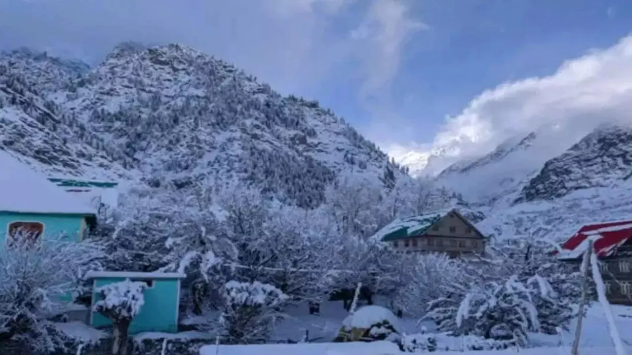 Uttarakhand Weather: पिथौरागढ़ और बागेश्वर की ऊंची चोटियों पर होगी बर्फबारी, उत्तराखंड मौसम पर बड़ा अपडेट