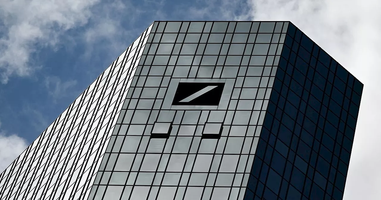 Deutsche Bank schafft Gewinnsprung dank Postbank-Vergleich