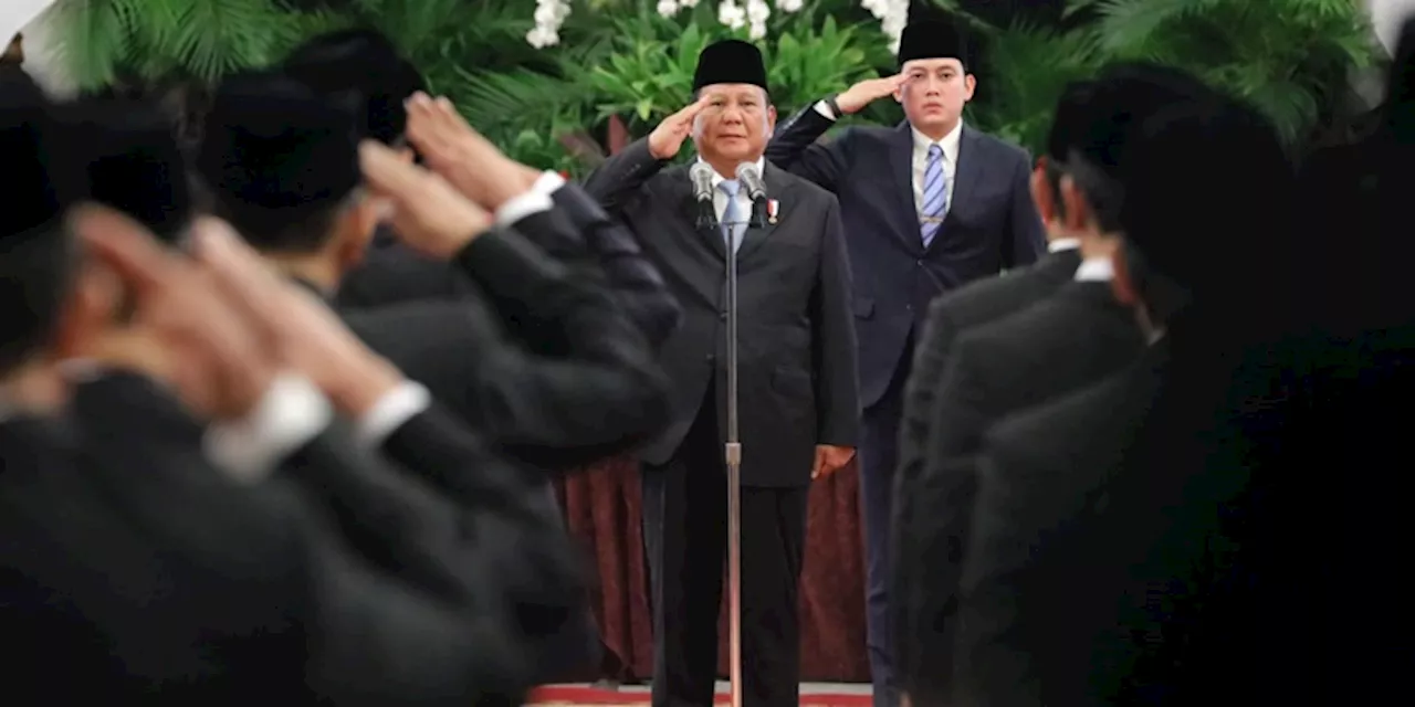 Rapat Kabinet Perdana, Prabowo Instruksikan Menteri Susun Tim Solid