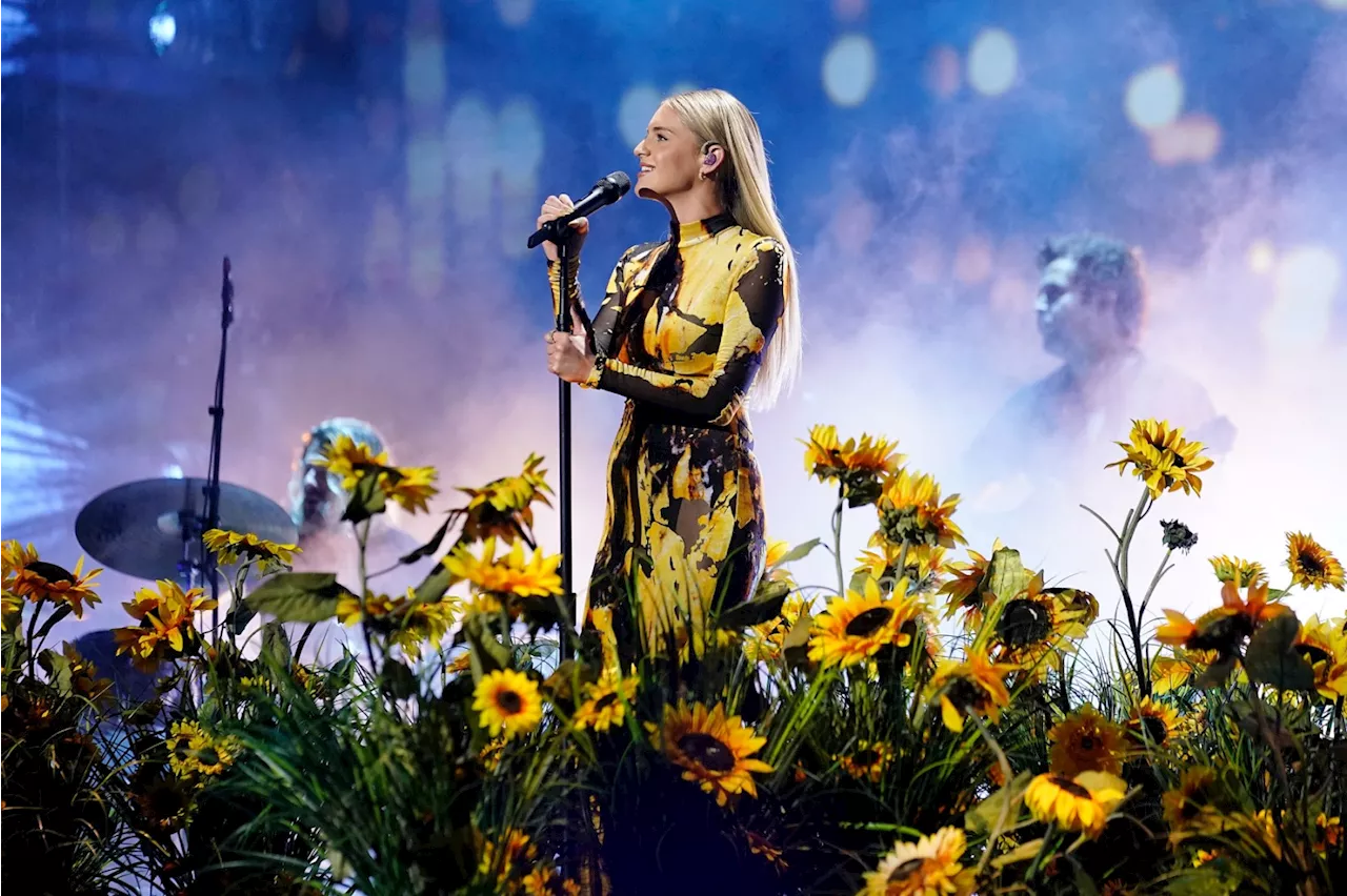 Kelsea Ballerini Plots 2025 ‘Patterns’ Tour
