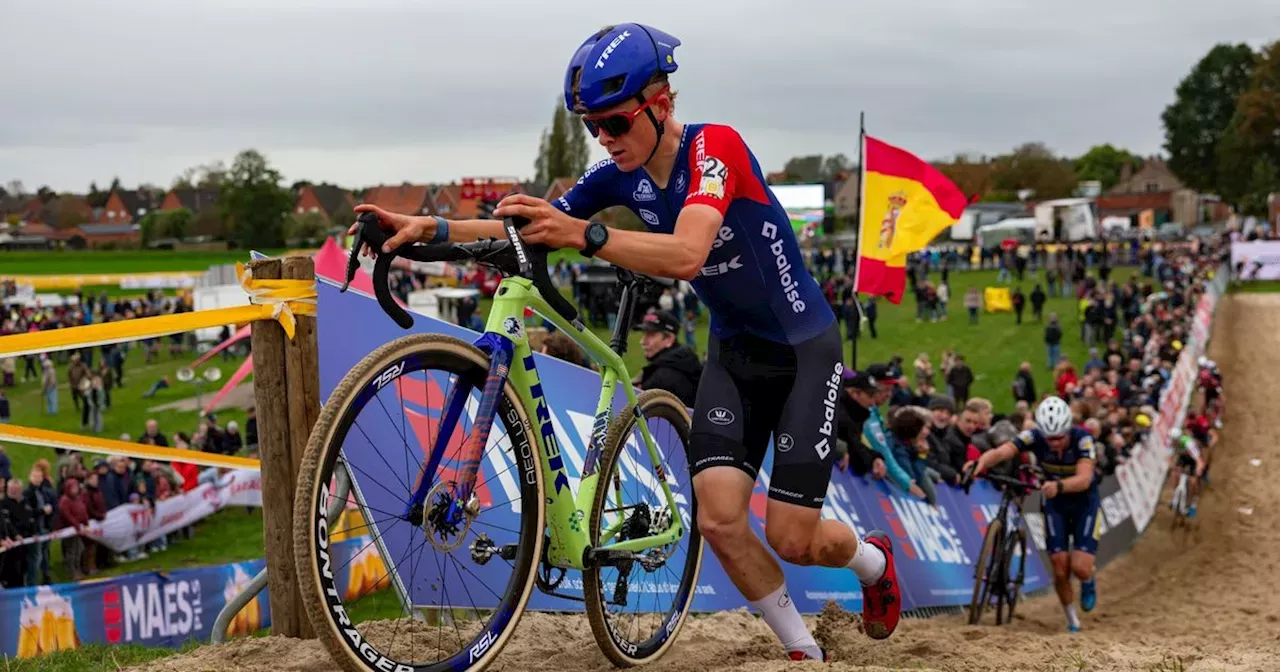 David Haverdings mag het podium op in Nacht van Woerden VELDRIJDEN