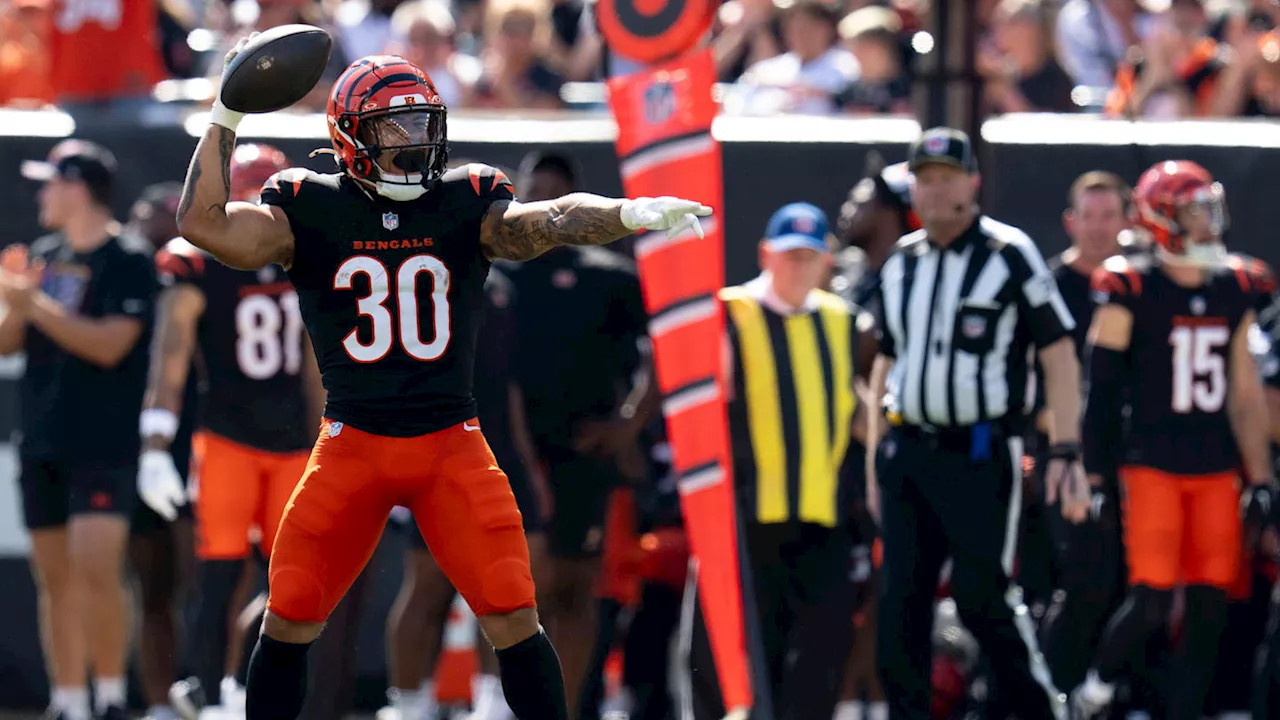 Cincinnati Bengals vs. Philadelphia Eagles pits twin brothers against one another.