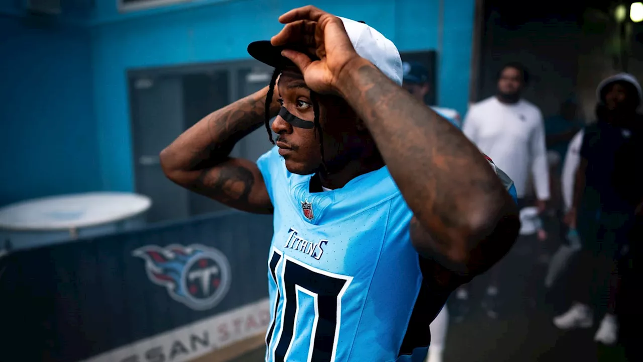 Tennessee Titans Trade DeAndre Hopkins to Chiefs