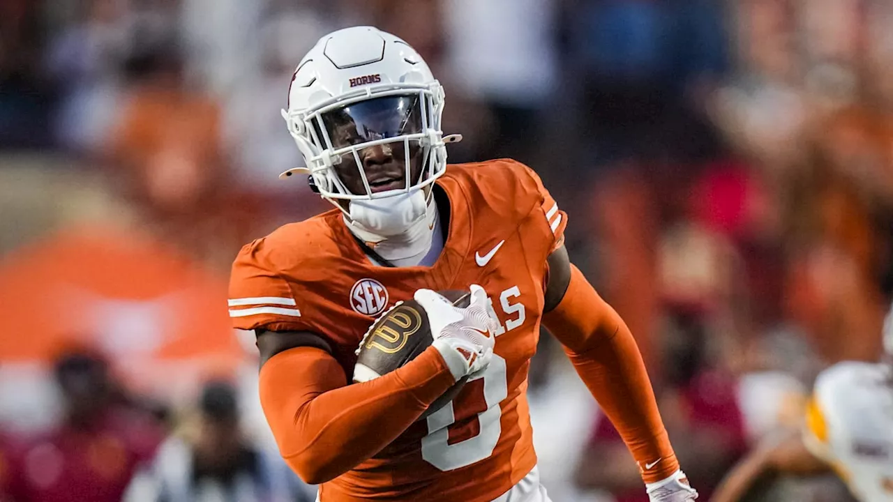 Texas Longhorns LB Anthony Hill Jr. Named to Watch List for Major Award