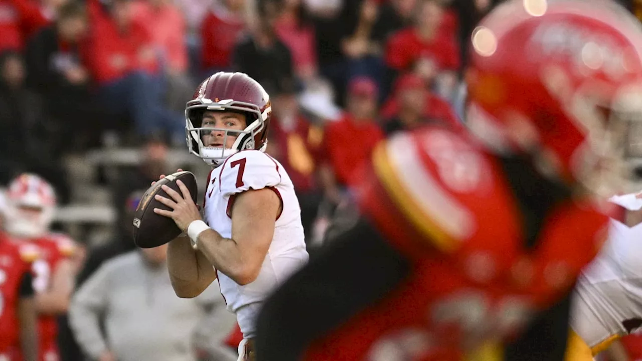 USC Trojans' Quarterback Miller Moss Is Not The Problem With USC Football