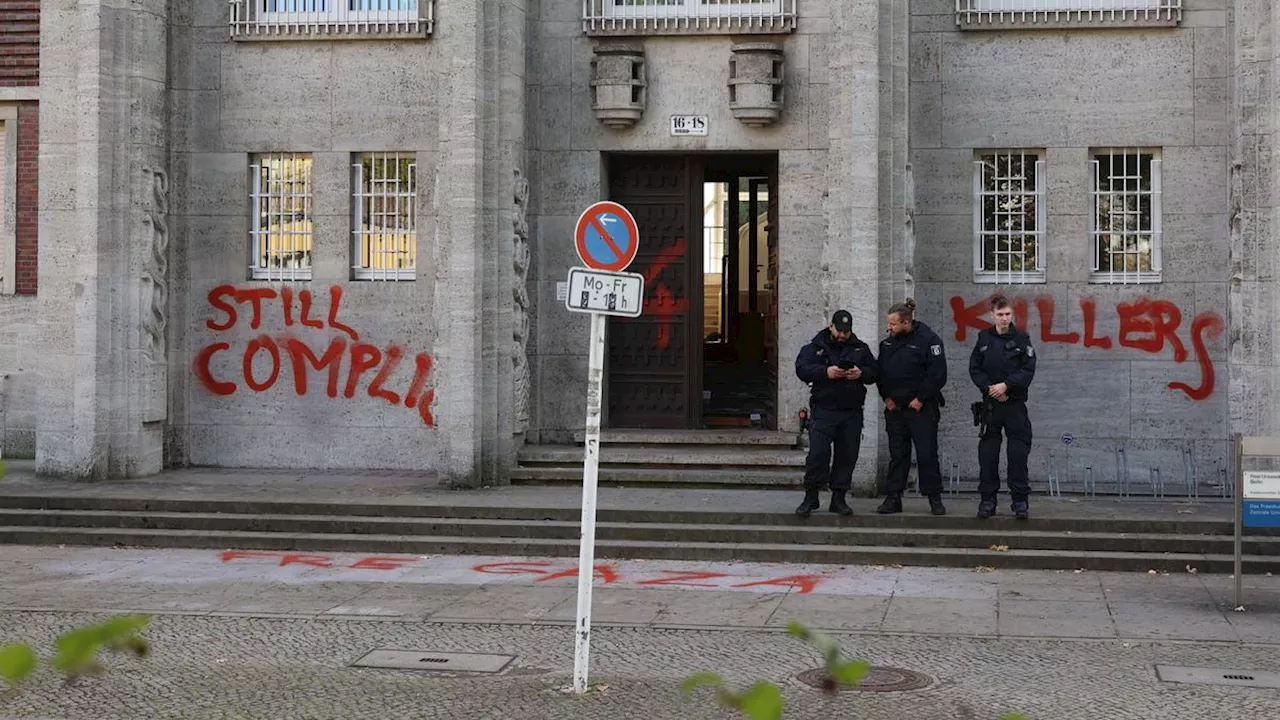 Überfall auf Berliner Uni: Beschäftigte der FU Berlin schildern Attacken durch Pro-Palästina-Aktivisten