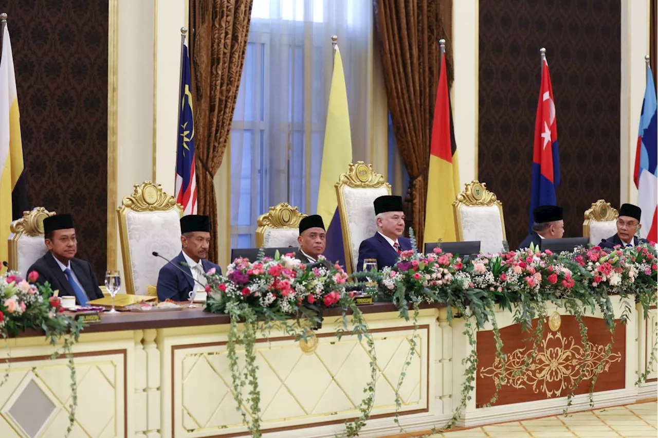 Sultan Nazrin presides over 267th meeting of Conference of Rulers