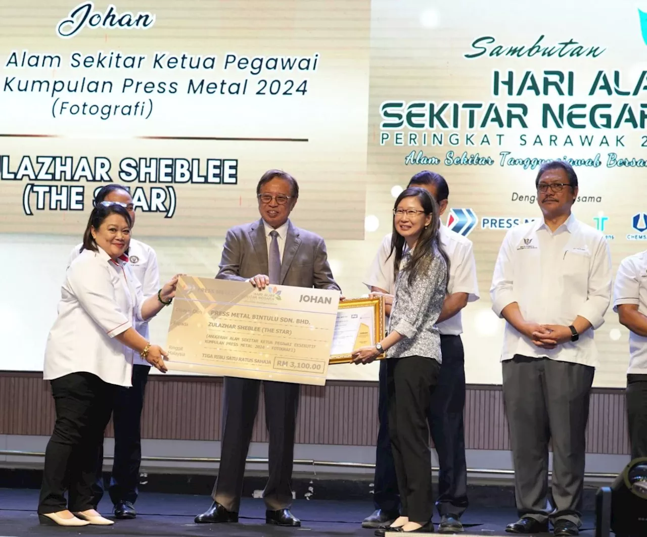 The Star shines at Sarawak Environmental Media Awards