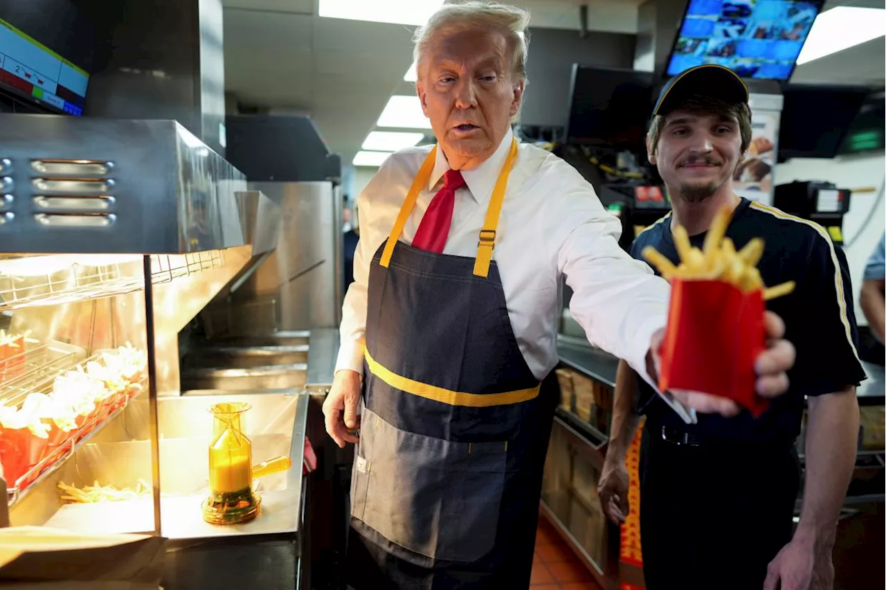 Yelp disables comments for fast food restaurant where Trump donned apron