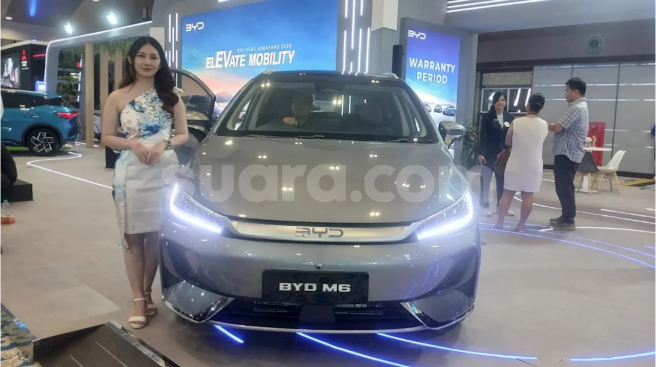 Mobil Listrik Mewah BYD M6 Curi Perhatian di GIIAS Semarang 2024, Ini Keunggulannya!