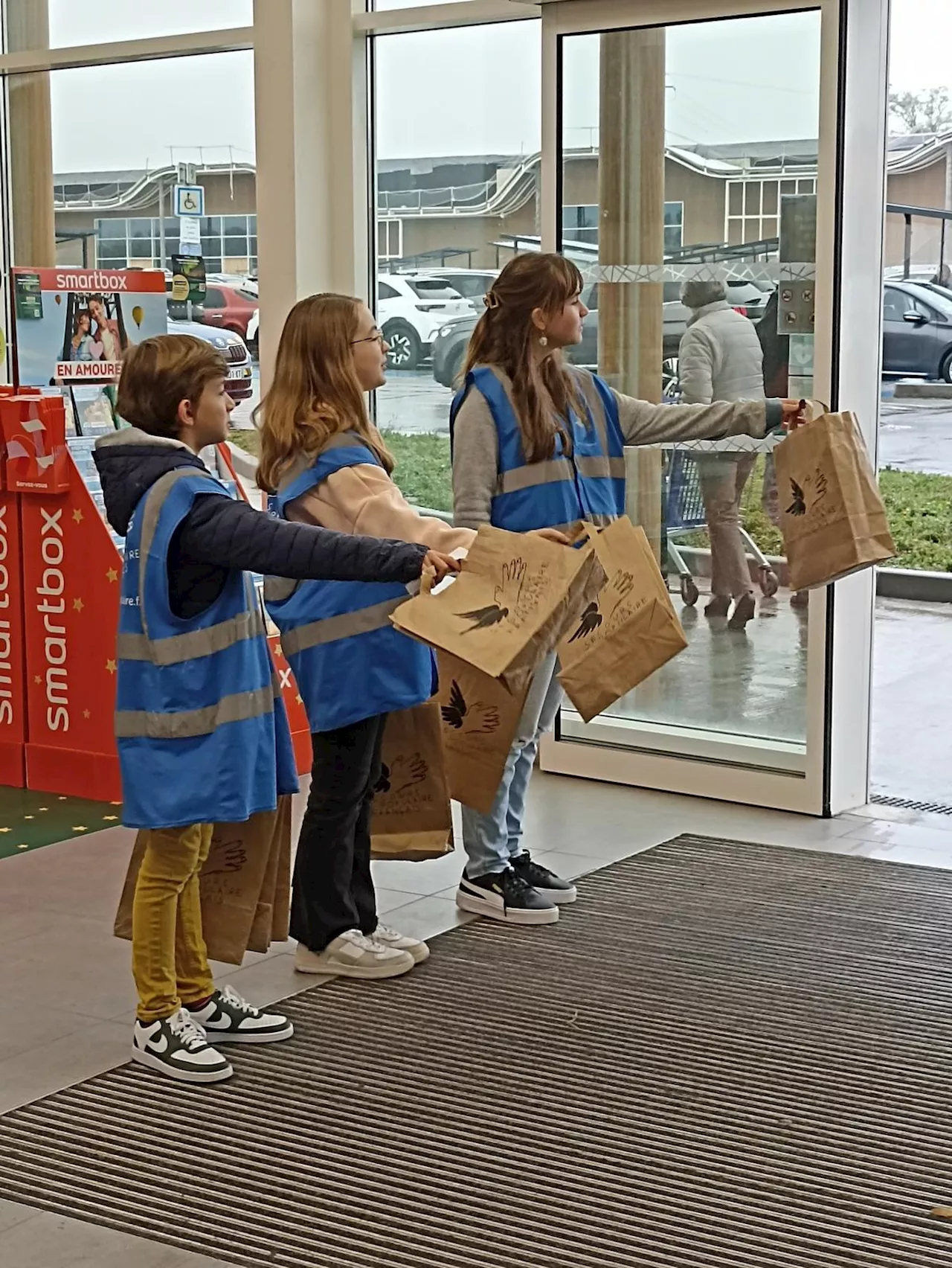 Gironde : les collégiens de Blaye mobilisés aux côtés du Secours populaire