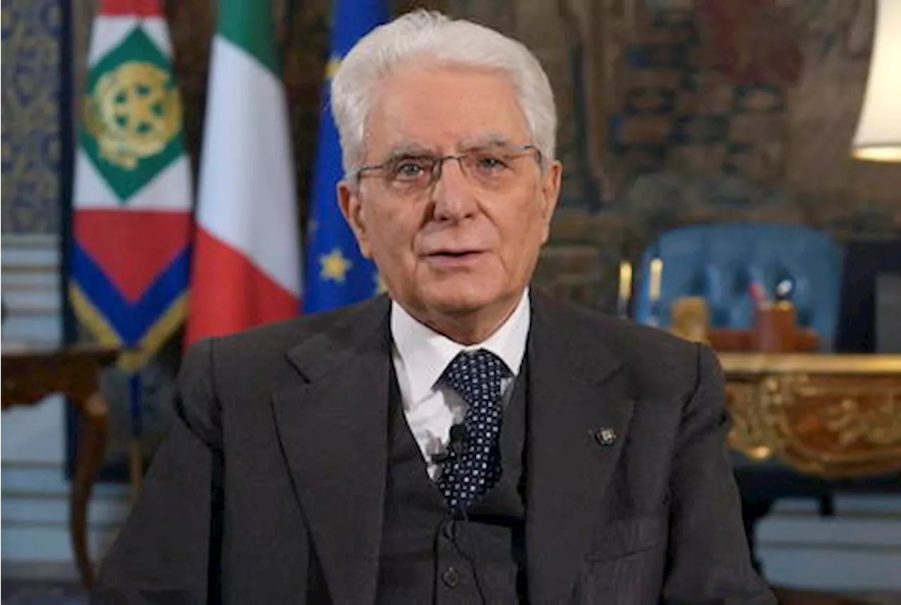 Mattarella: rinnovo fiducia e riconoscenza alle Forze dell'ordine