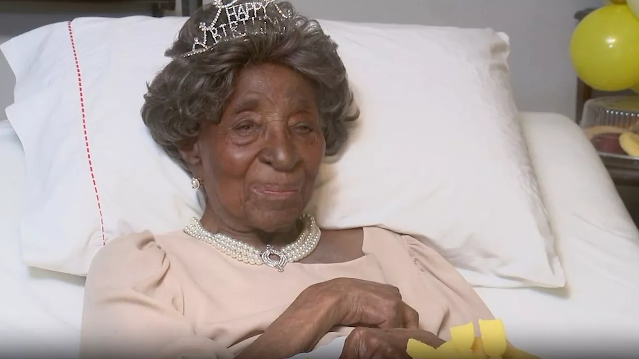 Elizabeth Francis, oldest living person in US, dies at 115