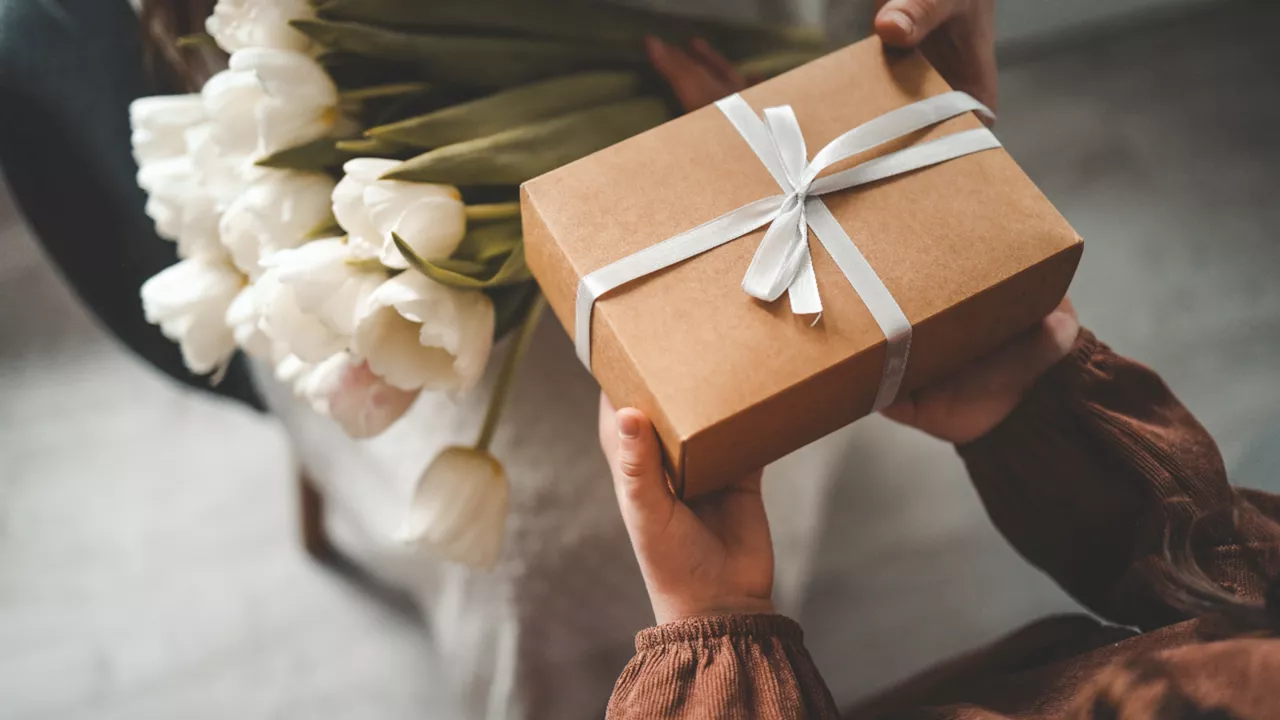 The best personalized gifts from Amazon that anyone would love