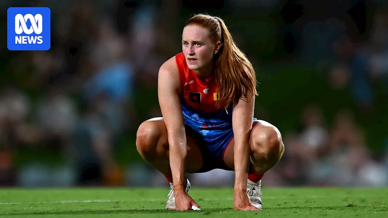 Melbourne loses to Hawthorn in Cairns, refuses to give up on AFLW finals push