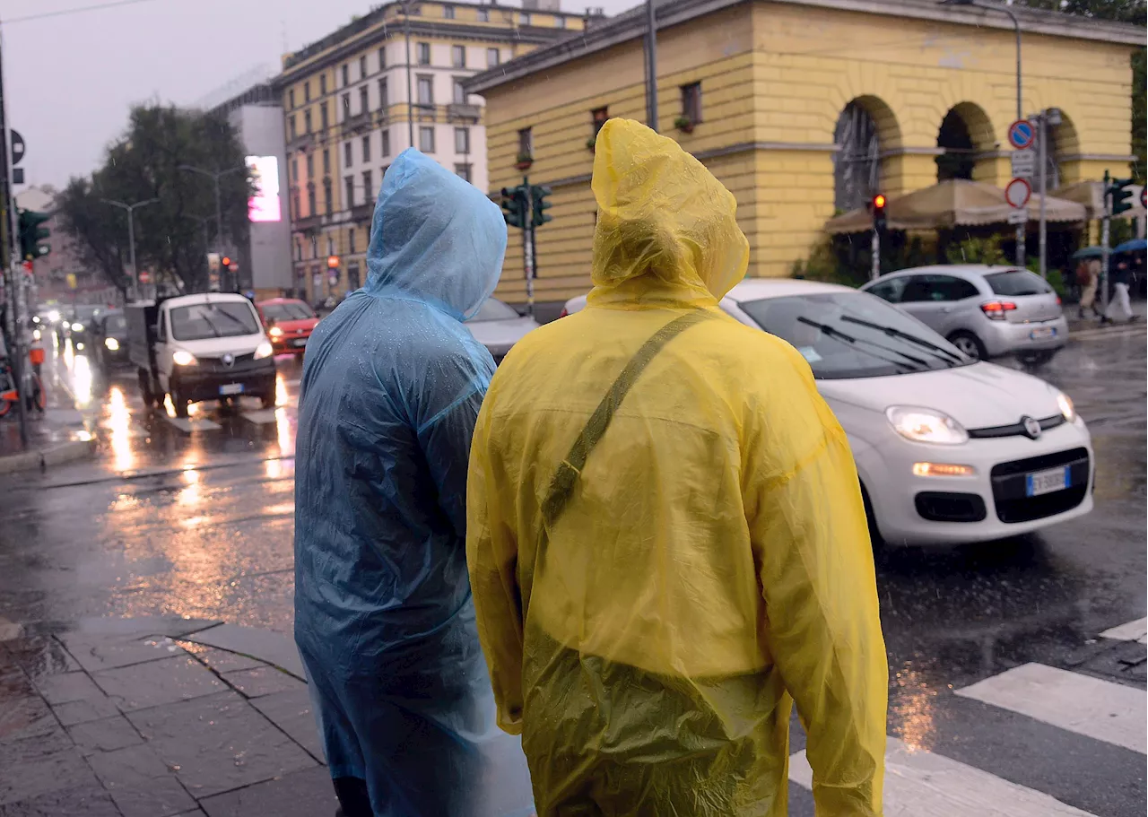 Maltempo oggi da Milano a Roma, è ancora allerta e domani meteo peggiora