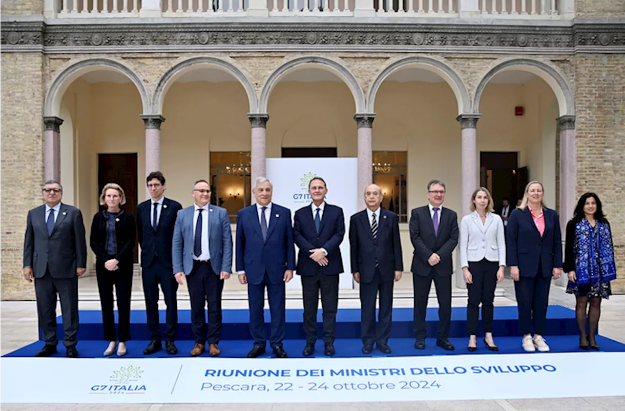 Pescara: Antonio Tajani e i ministri al G7 Italia