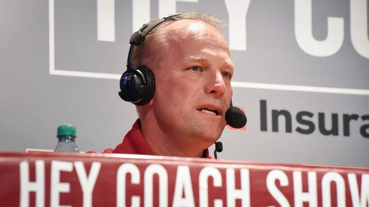 ‘Hey Coach’ takes just 1 caller for Kalen DeBoer after Alabama’s Tennessee loss