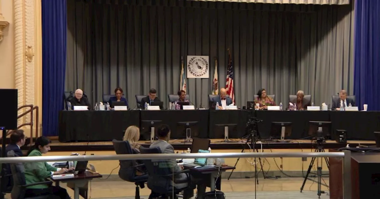 New Chicago school board sworn in after Mayor Brandon Johnson's controversial shakeup