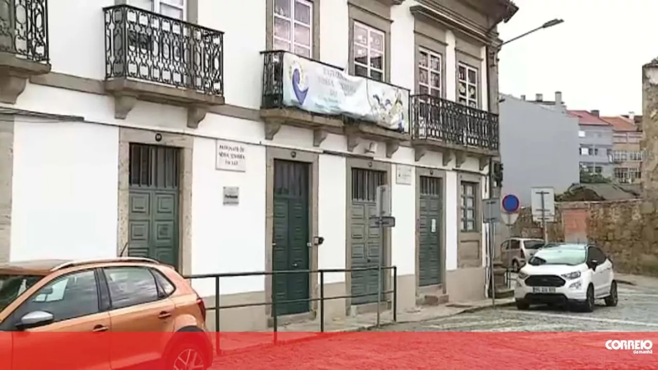 Criança de três anos sai sozinha de creche em Braga e é encontrada na rua a chorar