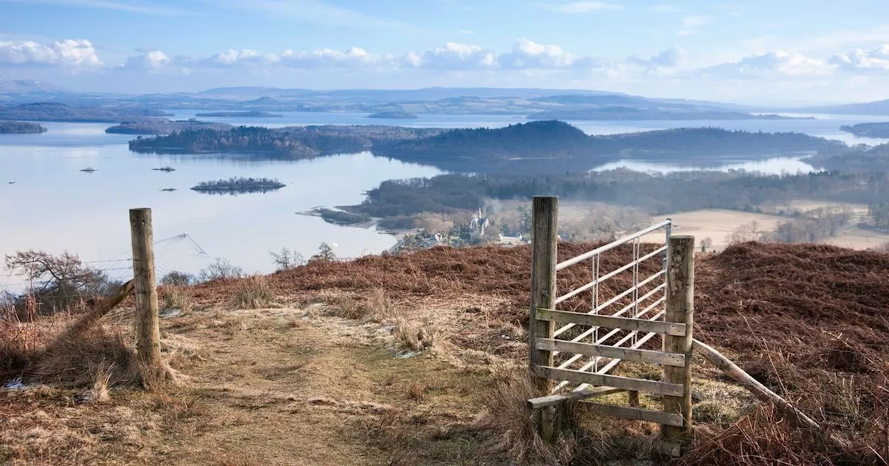 The Scots autumn pub walk that ends at historic inn with 'heavenly Sunday roast'