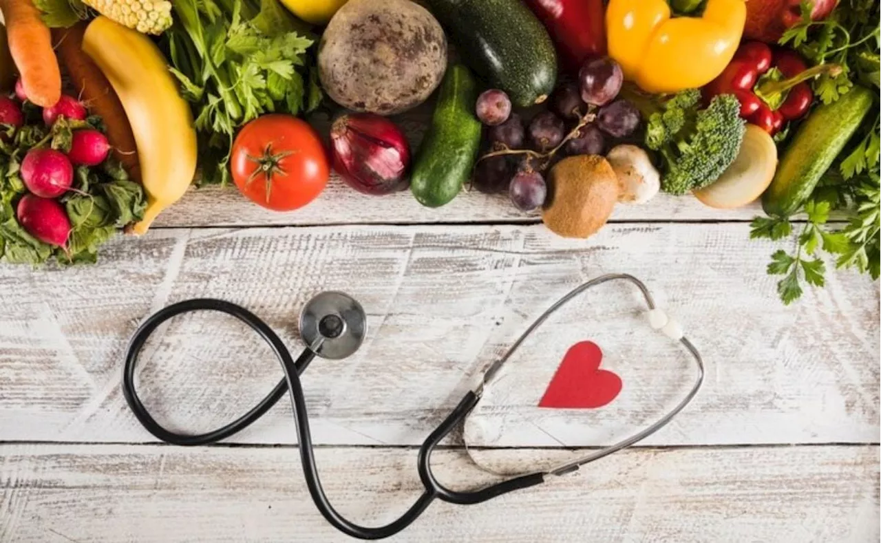 7 alimentos que son aliados para la salud del corazón, según un experto en cardiología