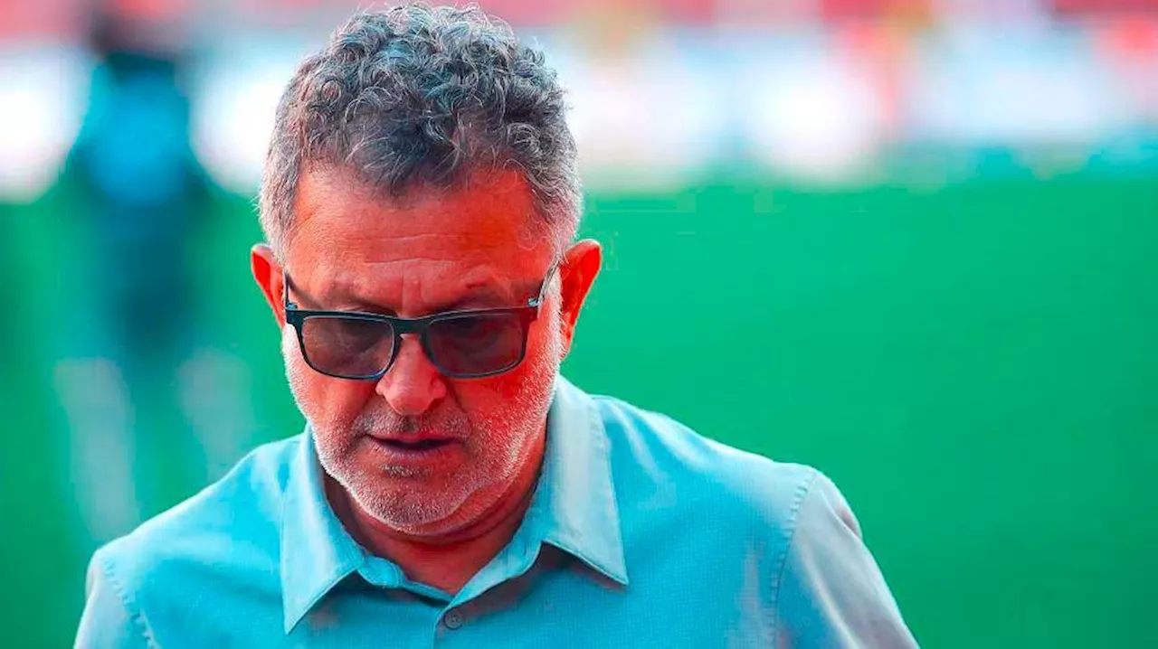 Osorio, expulsado y provocador: La reacción del técnico colombiano que encendió la polémica en México