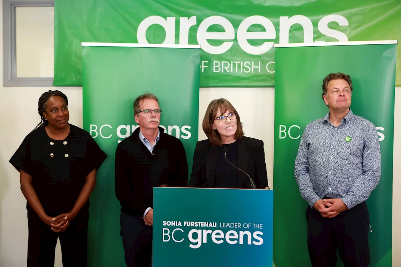 BC Green Party leader talking to NDP, won’t take BC Conservative calls as election drama proceeds