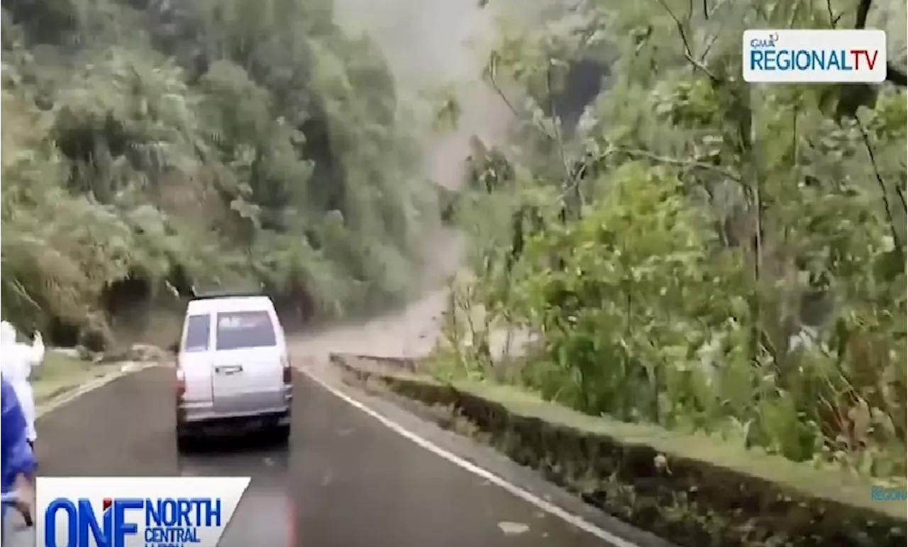 Tubig na may kasamang lupa at bato, rumagasa mula sa bundok sa Mt. Province