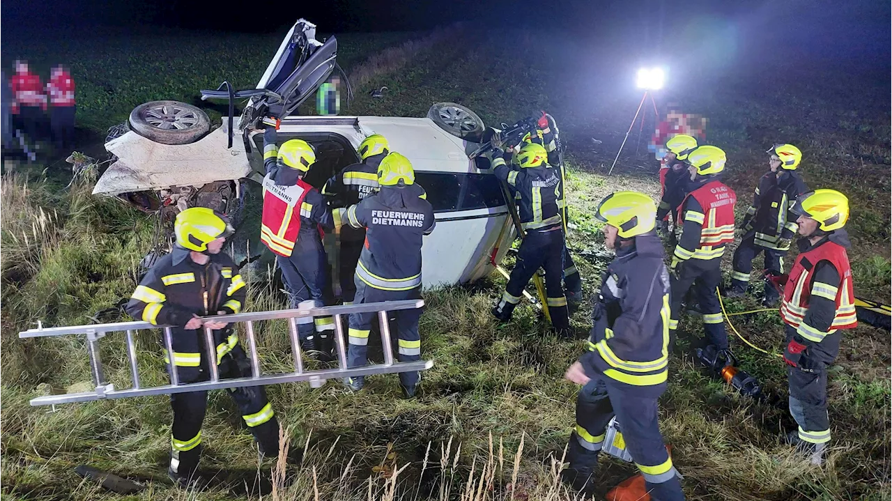 Tragödie in Niederösterreich - Junger Audi-Fahrer ist bei Crash auf der Stelle tot