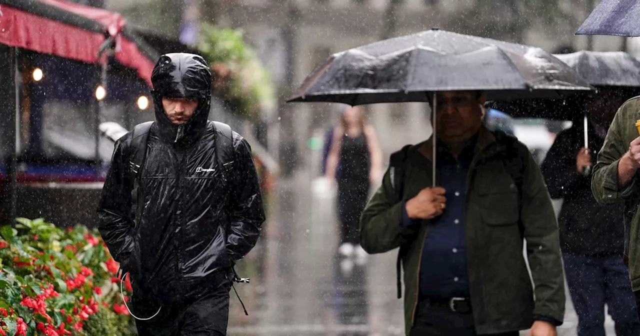 Ireland weather live thunder tracker as warning suddenly upgraded by Met Eireann