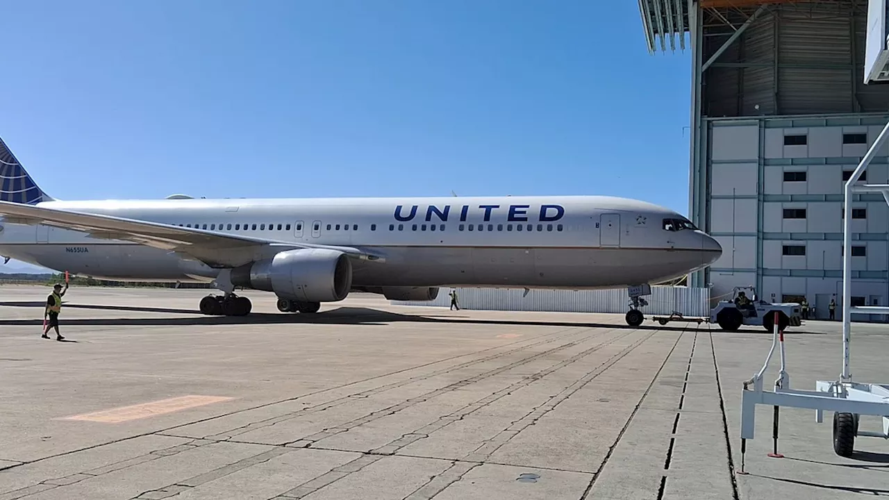 Voo da United Airlines realiza pouso de emergência no Aeroporto Internacional Tom Jobim no Galeão