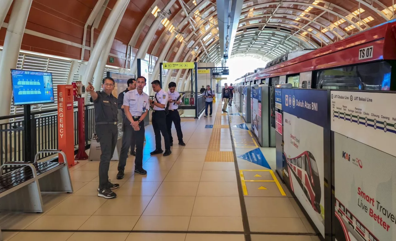 Tinjau Stasiun Dukuh Atas BNI, Dirut KAI: LRT Jabodebek tak Hanya Menawarkan Transportasi Cepat