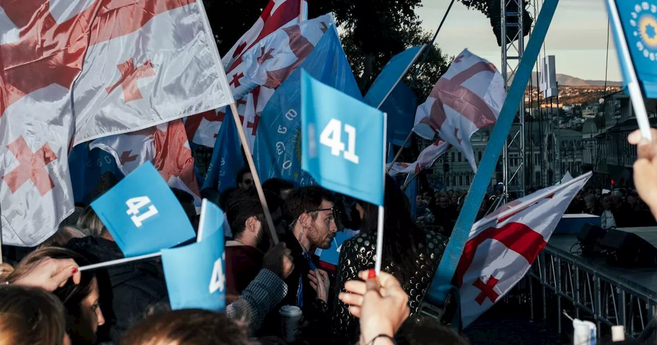 En Géorgie, le parti au pouvoir orchestre une vaste manifestation