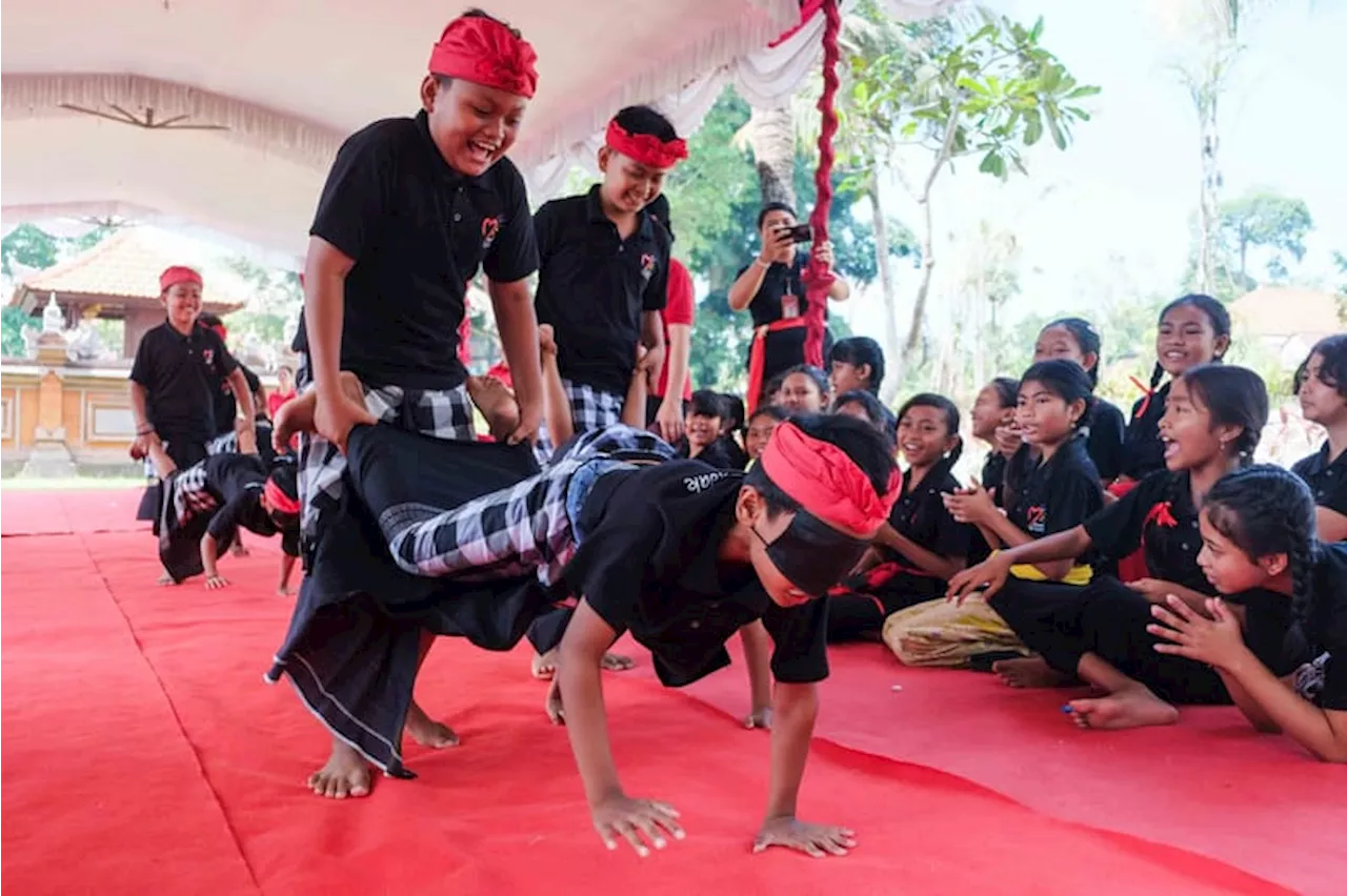 Belajar Permainan Tradisional di Museum Subak Bali