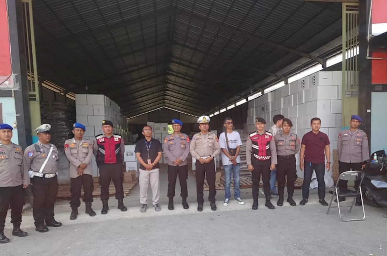 Polresta Cirebon Tingkatkan Pengamanan di Gudang Logistik KPU