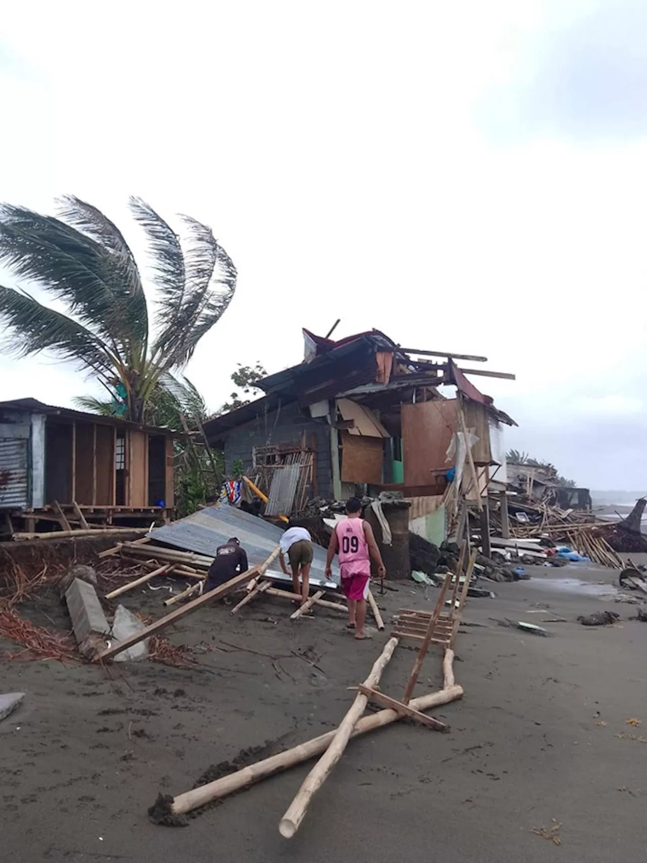 ‘Kristine’ ravages in Western Visayas, displaces over 20K