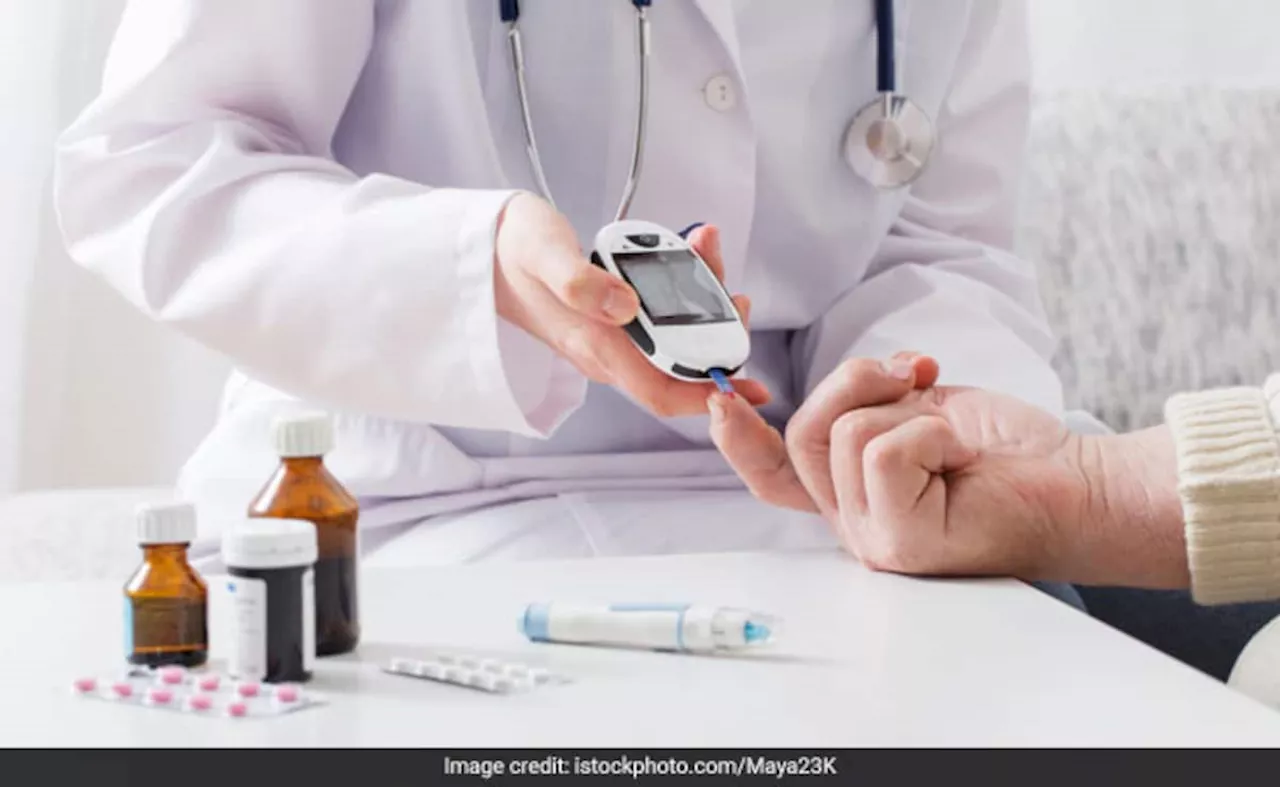 Diabetes: शुगर लेवल नॉर्मल होने पर दवाएं छोड़ देना कितना सही? जानें क्या कहते हैं डॉक्टर