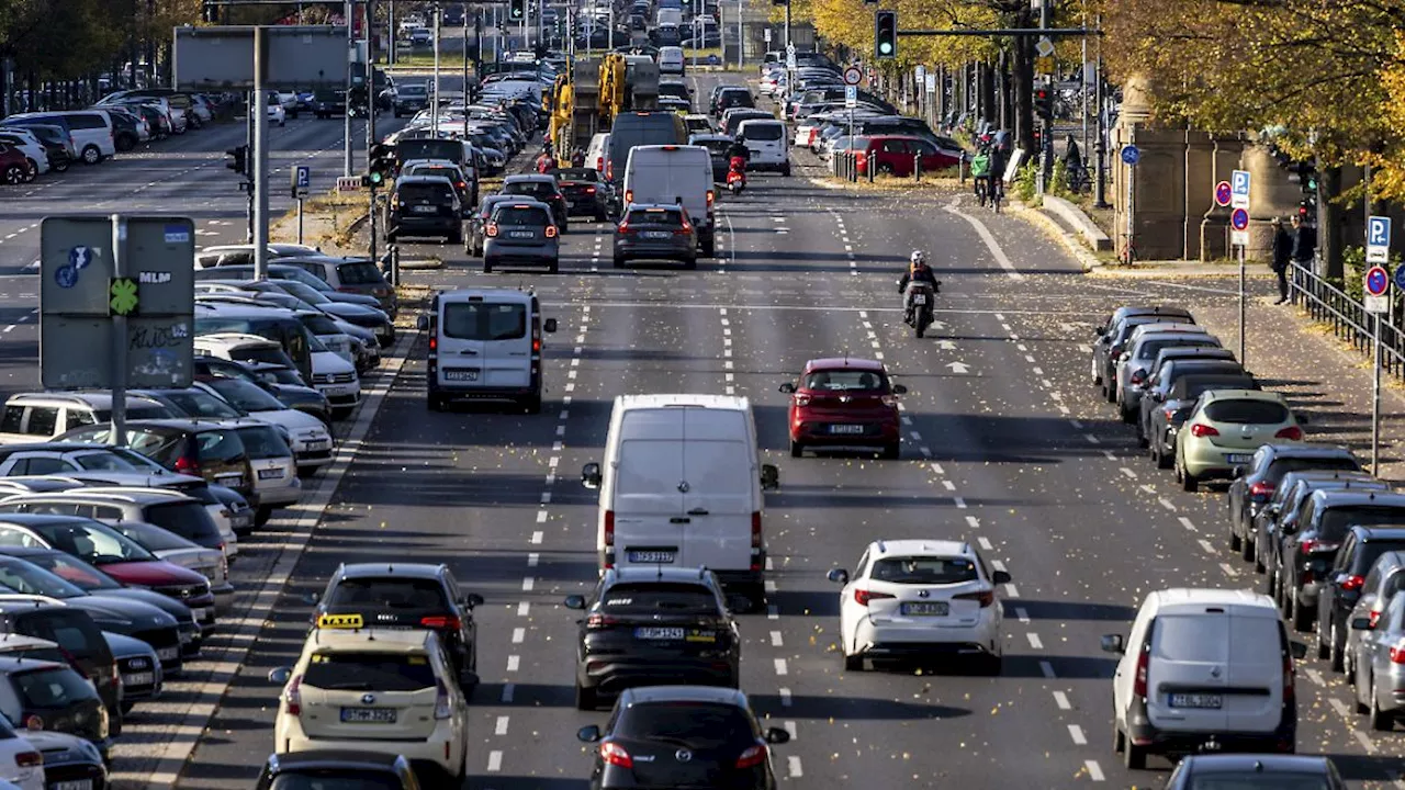 Verkehrsprognose für 2040: Bedeutung des Autos sinkt, es bleibt aber unverzichtbar