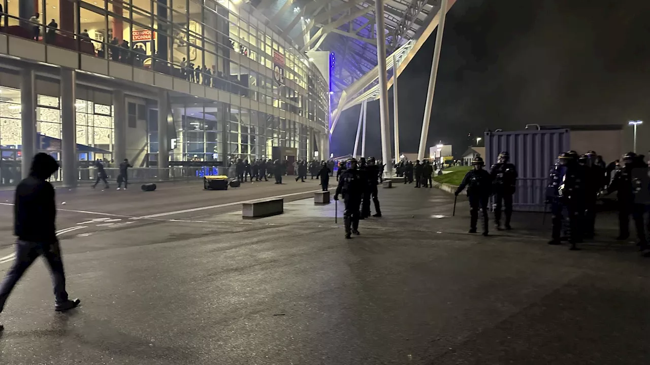 OL-Besiktas: des tensions autour du Groupama Stadium, des supporters turcs pris à partie