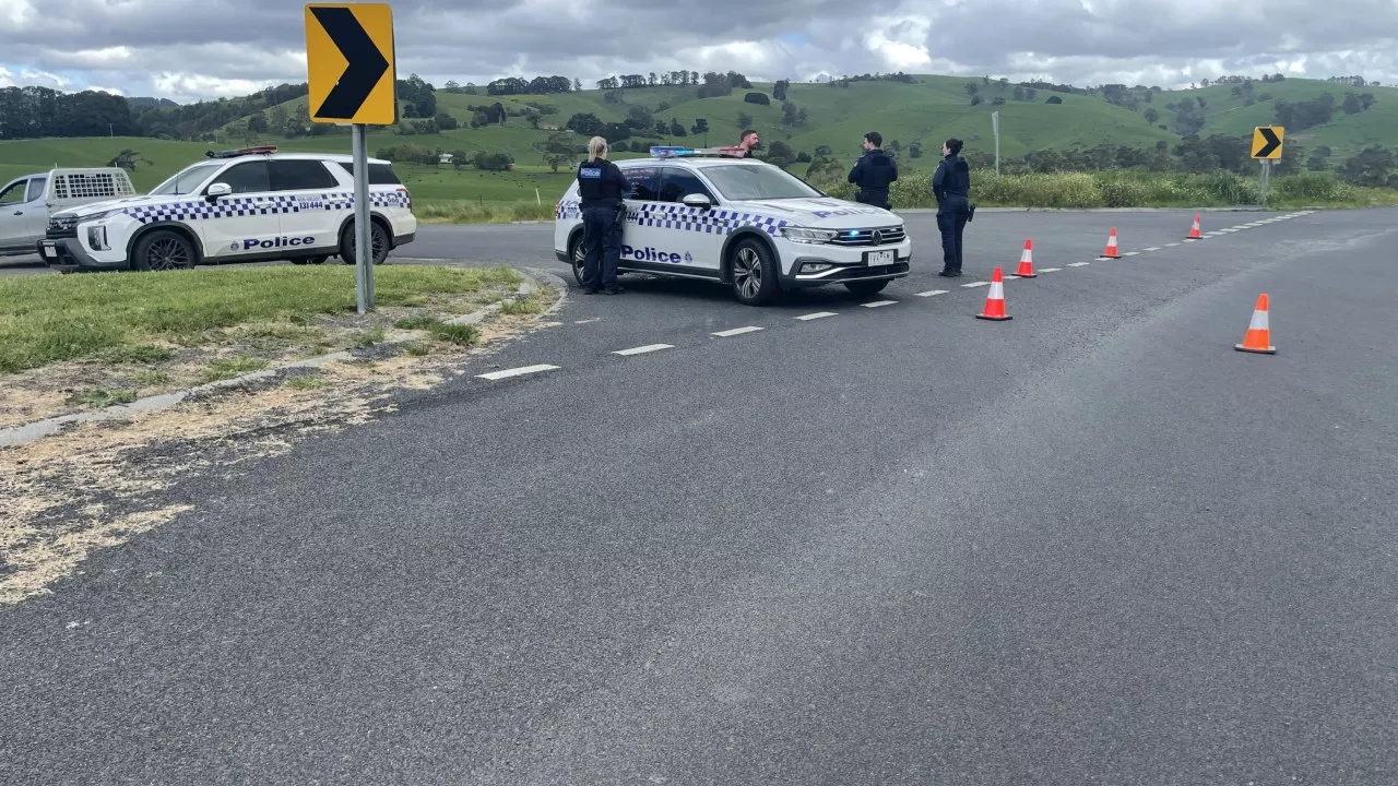 Man flees on foot after opening fire at police at rural Victorian property