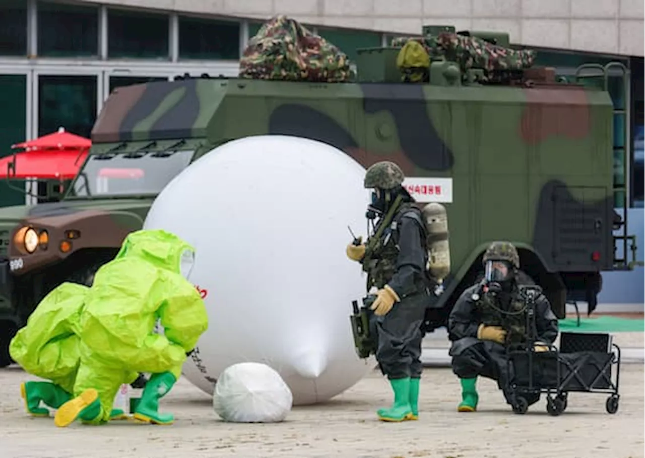 Nord Corea, altri palloni al Sud: rifiuti su complesso presidenziale