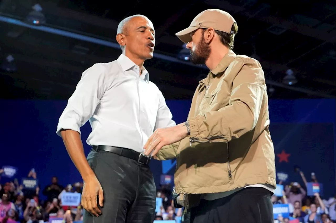 Obama raps 'Lose Yourself' after introduction from Eminem at rally