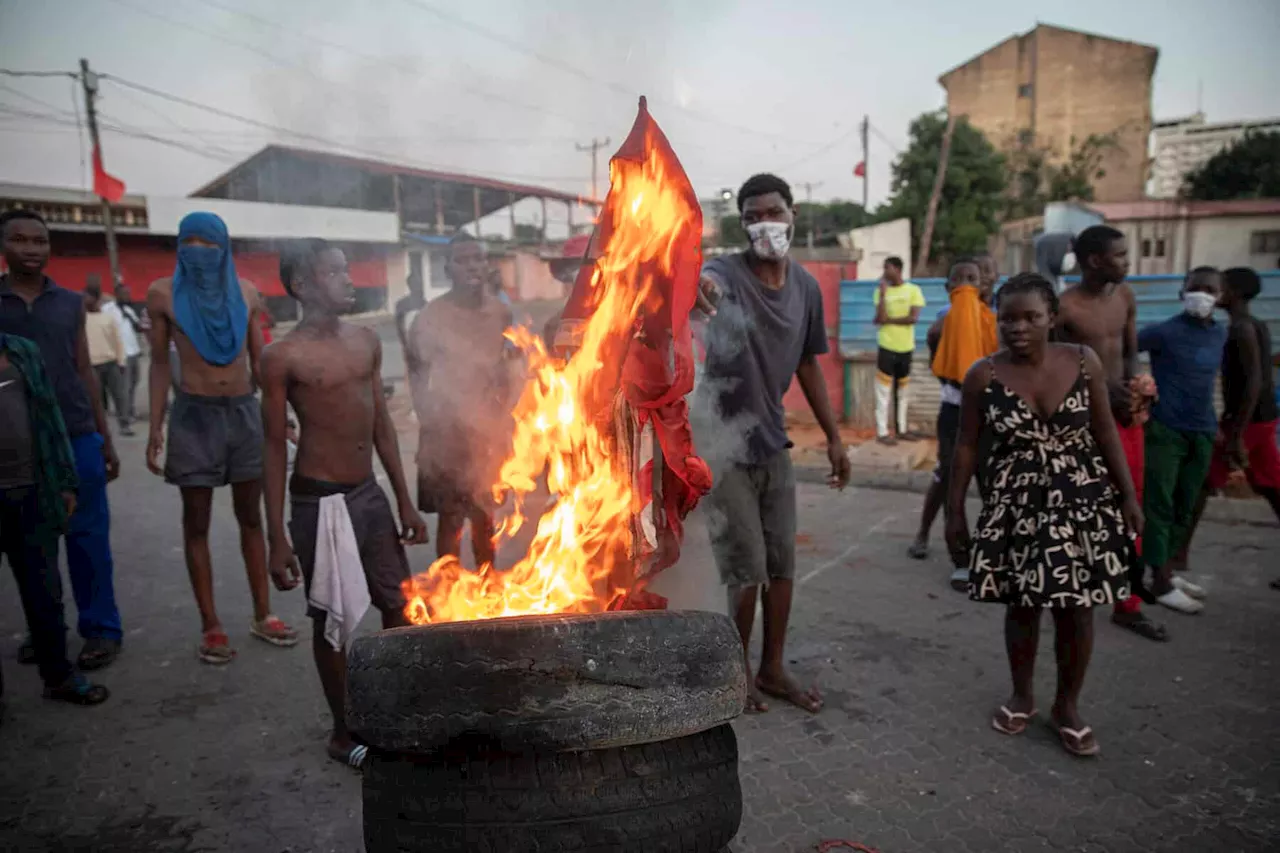 Mozambique’s ruling party re-elected with nearly 71% amid protests