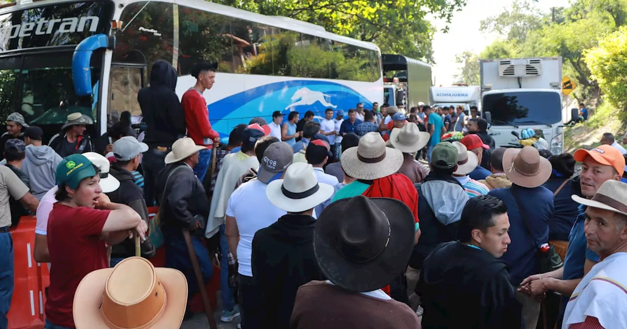 Parameros de Norte de Santander amenazan con bloquear Centroabastos en Bucaramanga