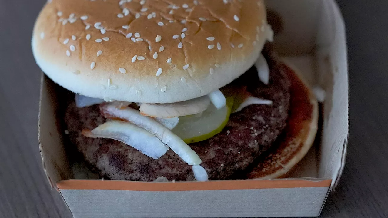 E. coli cases linked to McDonald's Quarter Pounders rises to 75, federal agencies say
