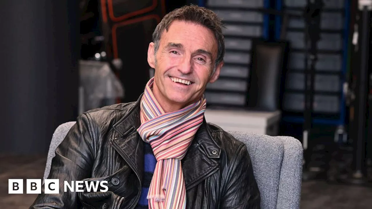 Marti Pellow: 'I can't get out a building without singing that song'